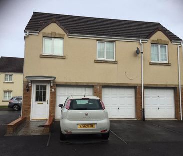 1 bedroom coach house to rent - Photo 1