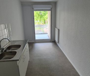 Appartement faux 4 PRE ROND 1 à ISSOIRE - Photo 4