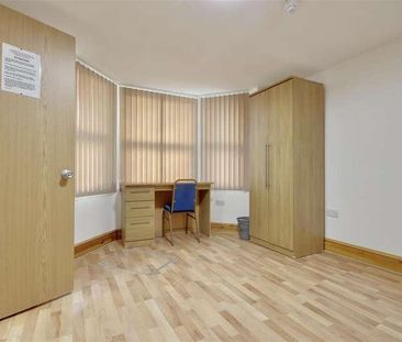 Sandringham Apartments, Osborne Road, Southsea, PO5 - Photo 4