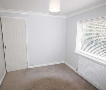 Baron Close, Woolston, WA1 - Photo 6