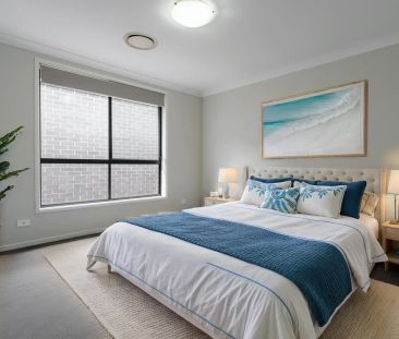 Stylish Family Living in the Heart of Willowdale Estate - Photo 4