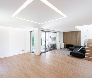 MORADIA T3 COM PISCINA, JARDIM E GARAGEM NA AROEIRA - Photo 1