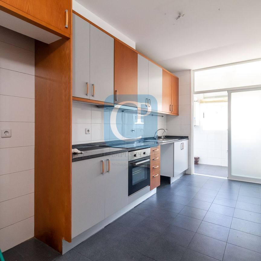 Apartamento T2 em Porto - Foto 1