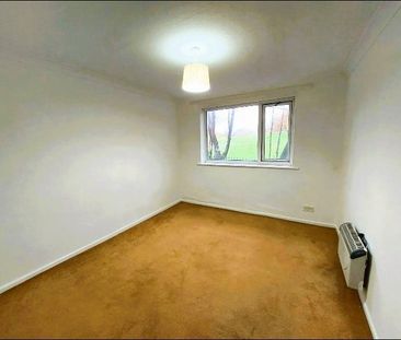 1 Bed Flat, Carlton Court, M25 - Photo 1