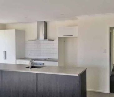 Sun trap in Wawai - Photo 2