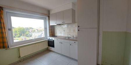 Appartement te huur in Kortrijk voor € 750 met 2 slaapkamers - Photo 2