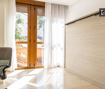 madrid, Community of Madrid 28013 - Photo 6