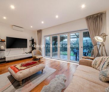 3 bedroom end of terrace house to rent - Photo 1