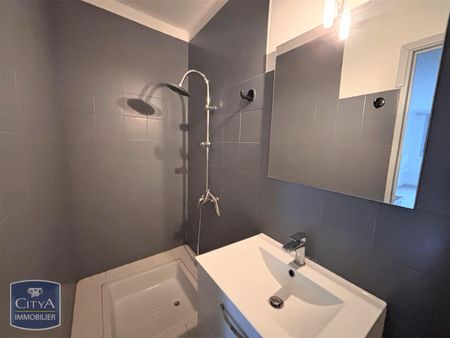 Location Appartement 1 pièce 35m² MONTAUBAN 82000 - Photo 5