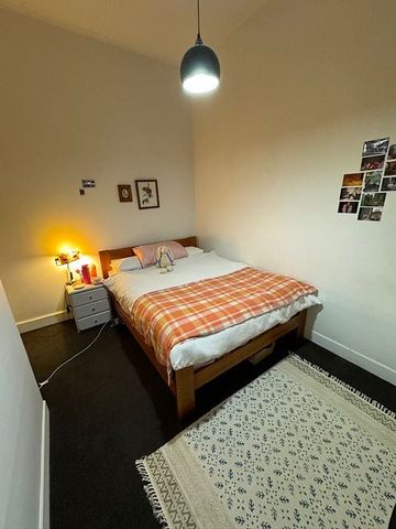 5 bedrooms 2 bathroom in city Thorndon - backyard - Photo 4