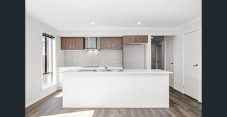 Style, Space & Sunbury Convenience - Photo 4