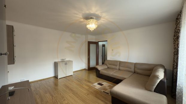 De Inchiriat Garsoniera Gavana etaj 3-Zona Jam-Pitesti! - Fotografie 1