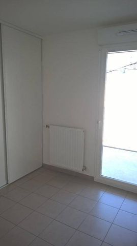 Location appartement t4 86 m² à Bordeaux (33300) - Photo 3