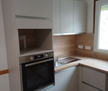 Location Maison 4 pièces 97m² ST LAURENT DE LA CABRERISSE 11220 - Photo 4