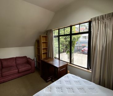 Studio rooms on Queen St - Photo 4