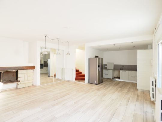 Location Appartement 6 pièces 154m² - Photo 1