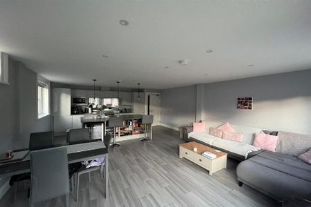 Apartment 1 79 Stockmans Lane, Belfast, BT9 7JD - Photo 4