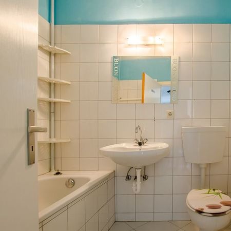 Stadtnahe Etagenwohnung mit Balkon - Foto 4