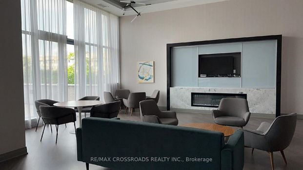 For Lease - 100 Eagle Rock Way Unit# 310, Vaughan, Ontario - Photo 1