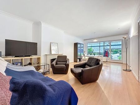 Appartement te huur - Foto 2