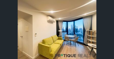 Melbourne 380 I Furnished 1B1B I Near Melbourne Central & RMIT - Photo 2