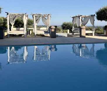 PROPRIETE D'EXCEPTION à louer - 7 CHAMBRES - PISCINE - JACUZZI - HAMMAM - VUE PONT DU GARD - Photo 1