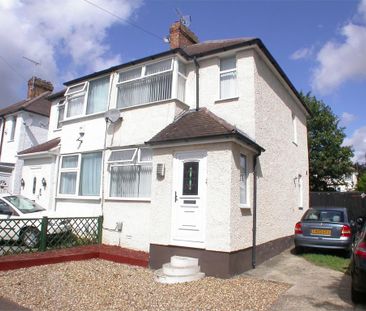 2 bedroom semi-detached house to rent - Photo 6