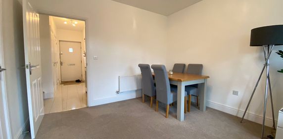 Redstart Croft, Bracknell Redstart Croft, Bracknell - Photo 2