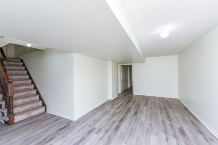 For Lease - 3 Locarno Street, Brampton, Ontario - Photo 5