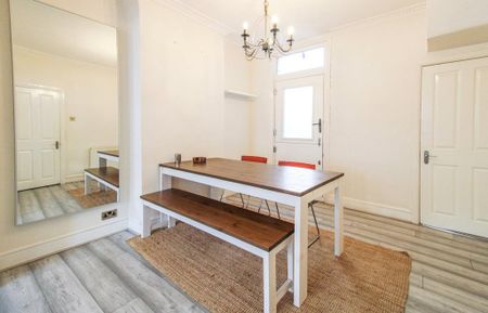 3 bedroom terraced house to rent - Photo 5