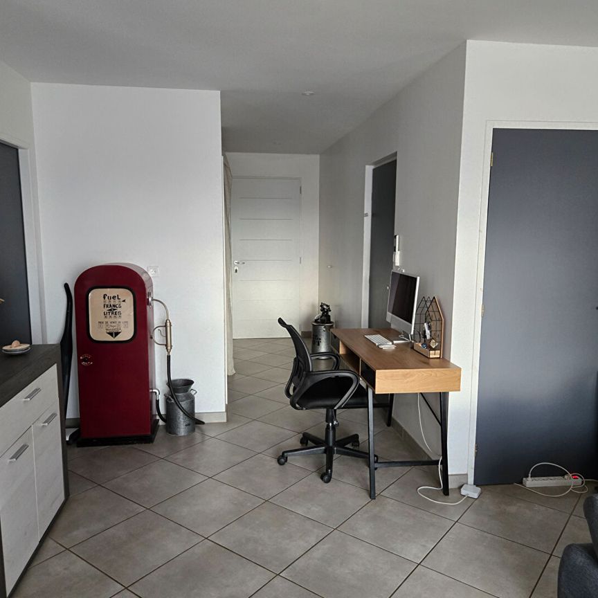 Location maison 3 pièces, 75.00m², Fauch - Photo 1