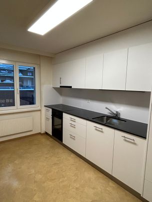 Zentral gelegene 3-Zimmerwohnung in Schmitten - Photo 1