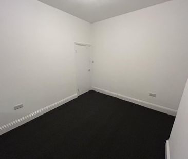 3 bedroom barn conversion to rent - Photo 3