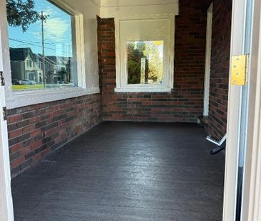 For Lease - 8948 Heritage Road, Brampton, Ontario - Photo 6