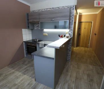 Krásný útulný byt 1+1 v šestém patře panelového domu s výtahem v So... - Photo 5