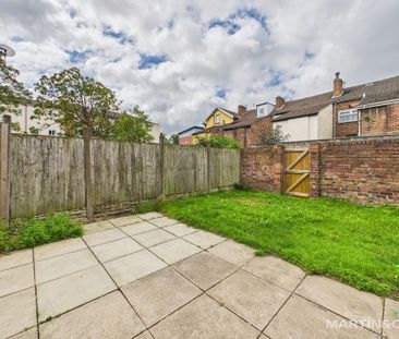 3 bedroom terraced house to rent - Photo 3