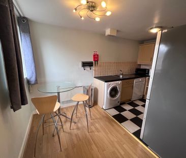 Jervaulx House, Lawrence Street - P10575 - Photo 1