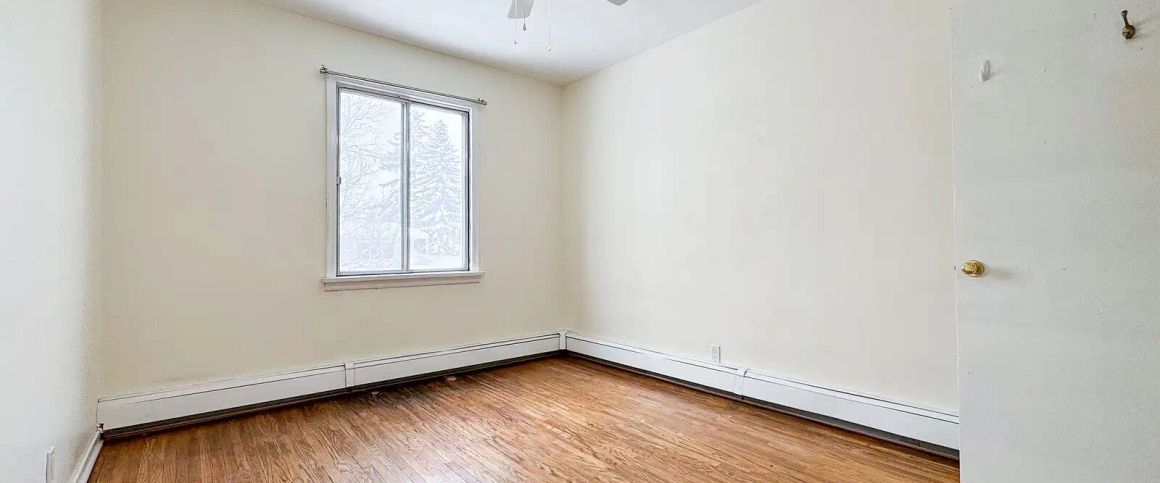 Cozy 1 Bed 1 Bath Apartment Close to U of A & donwtown — 1 Bedroom Condo Unit - Photo 1