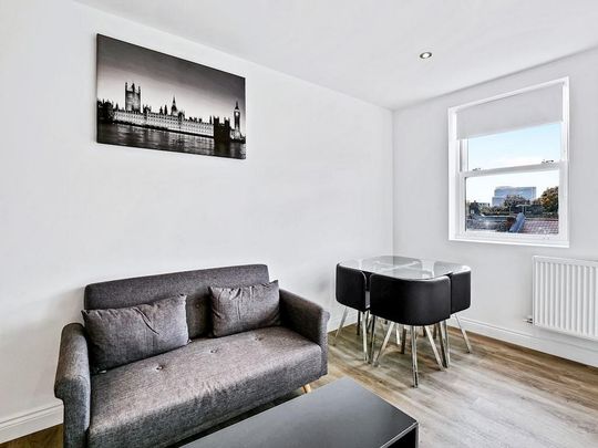 3 bedroom maisonette to rent - Photo 1