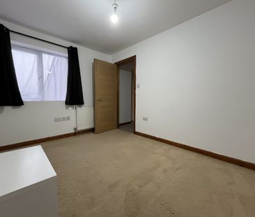4 bed terraced house to rent in Stewart Road, Charminster, BH8 - Photo 5