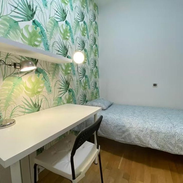 Calle del Carmen, Madrid, Community of Madrid 28013 - Photo 1