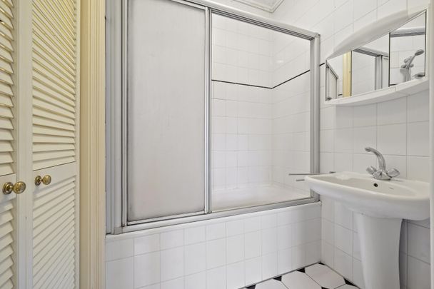 Te huur: Appartement De Eerensplein in Den Haag - Photo 1