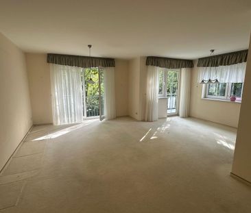 3-Raumwohnung mit Neuer EBK in Top Lage - Photo 1