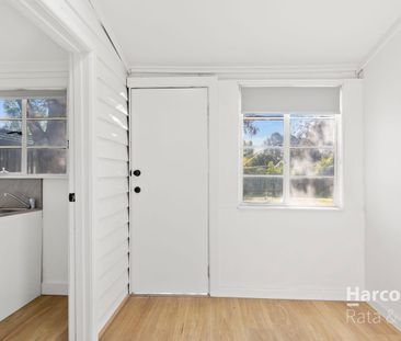 Charming Home with Comfort & Convenience - Photo 2