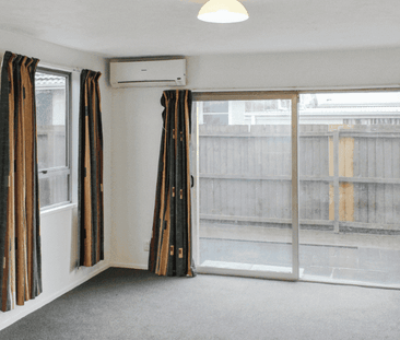 Renovated Two Bedroom Unit In Central Location - Photo 3