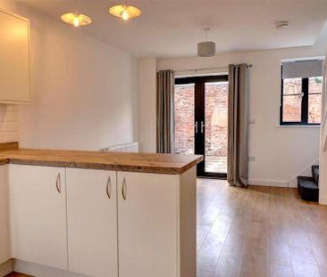 1 bedroom end of terrace house to rent - Photo 1