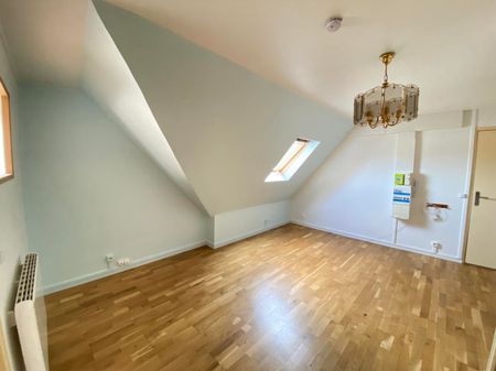 Location Appartement 3 pièces 29m² - Photo 2