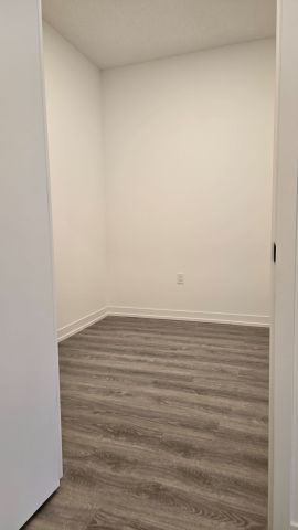 For Lease - 8 Interchange Way Unit# 1208, Vaughan, Ontario - Photo 2