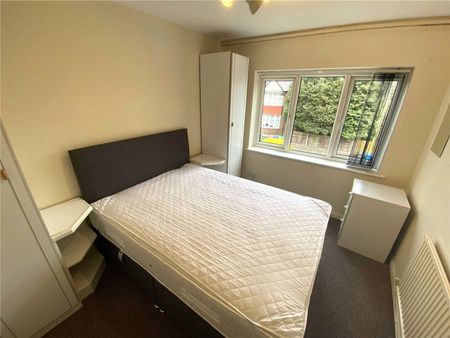 St Marys Court, Crumpsall, Manchester, M8 4NN - Photo 3