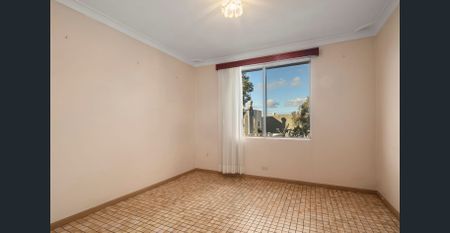 Large 3-Bedroom House with Garage in the Heart of Balmain Village - 3 Month Short Term Lease - Photo 5